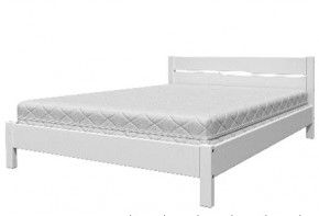 Кровати из массива в Советском