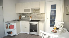 Кухонный гарнитур Лариса прайм 2 1300*2100 мм в Советском - sovetskij.mebel-tymen.ru | фото